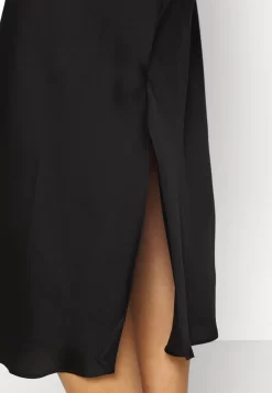 Anna Field Bridal Nightie - Chemise De Nuit / Nuisette - Black 11 Anna Field Bridal Nightie - Chemise De Nuit / Nuisette - Black -Anna Field 135913e493cd4b7ba2df4e602ff78e30 scaled