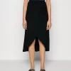 Anna Field Basic Wrap Over Midi Skirt - Jupe Trapèze - Black