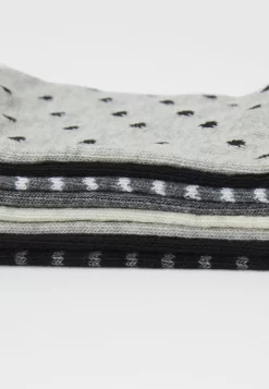 Anna Field -Anna Field 1cd74f25197b4c2694ac77671ff078b3 scaled