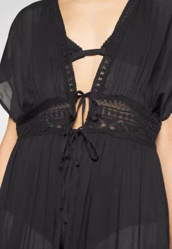Anna Field Embroidered Cover Up / 802 - Black - Accessoire De Plage - 802 - Black -Anna Field 3395e9f7f77d473dbccfbc5242f26452 scaled