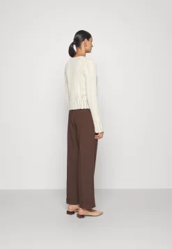 Anna Field Pointelle Bolero - Gilet - Offwhite -Anna Field 370d2612e3964abbb262b7e525e4fe8e scaled