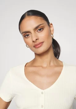 Anna Field Gilet - 003 - Off-White -Anna Field 3d4fbf89205542e9b907ddcb11191d95 scaled