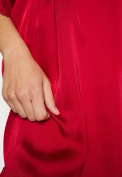 Anna Field Chemise De Nuit / Nuisette - Red -Anna Field 423938e509a64e29b8c787165c3e9a97 scaled