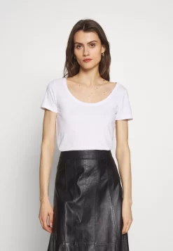 Anna Field 3 Pack - T-Shirt Basique - White/Camel/Black 9 Anna Field 3 Pack - T-Shirt Basique - White/Camel/Black -Anna Field 4a1d618840044bf48050b61f3af6a20f scaled