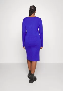 Robe Pull - Blue -Anna Field 4b696d7487004f2f8265dd5d1a38b2e1 scaled