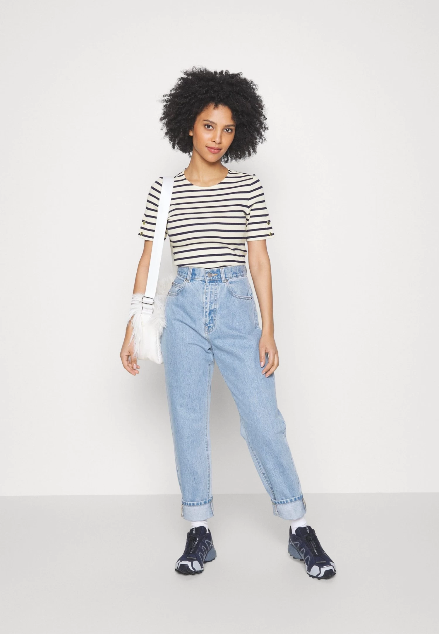 T-Shirt Imprimé - Dark Blue White 2 T-Shirt Imprimé - Dark Blue White – Image 2