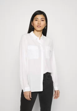 Anna Field Basic Blouse With Front Pockets - Chemisier - Offwhite