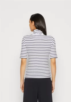 Anna Field T-Shirt Imprimé - White/Dark Blue 8 Anna Field T-Shirt Imprimé - White/Dark Blue -Anna Field 700ffb8a8ec44acf8dcaa83a81a05445 scaled