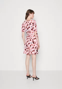 Anna Field Robe De Jour - Pink 8 Anna Field Robe De Jour - Pink -Anna Field 7c5465e99209425f97877d39784d049a scaled