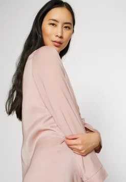 Anna Field Chemise De Nuit / Nuisette - Pink 9 Anna Field Chemise De Nuit / Nuisette - Pink -Anna Field 91e3619cea8e4fcb9ba590fdf88a99e8 scaled