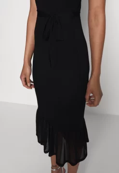 Robe Fourreau - Black -Anna Field 9b0c31c0d19c4220bb6cf80b9305f65f scaled