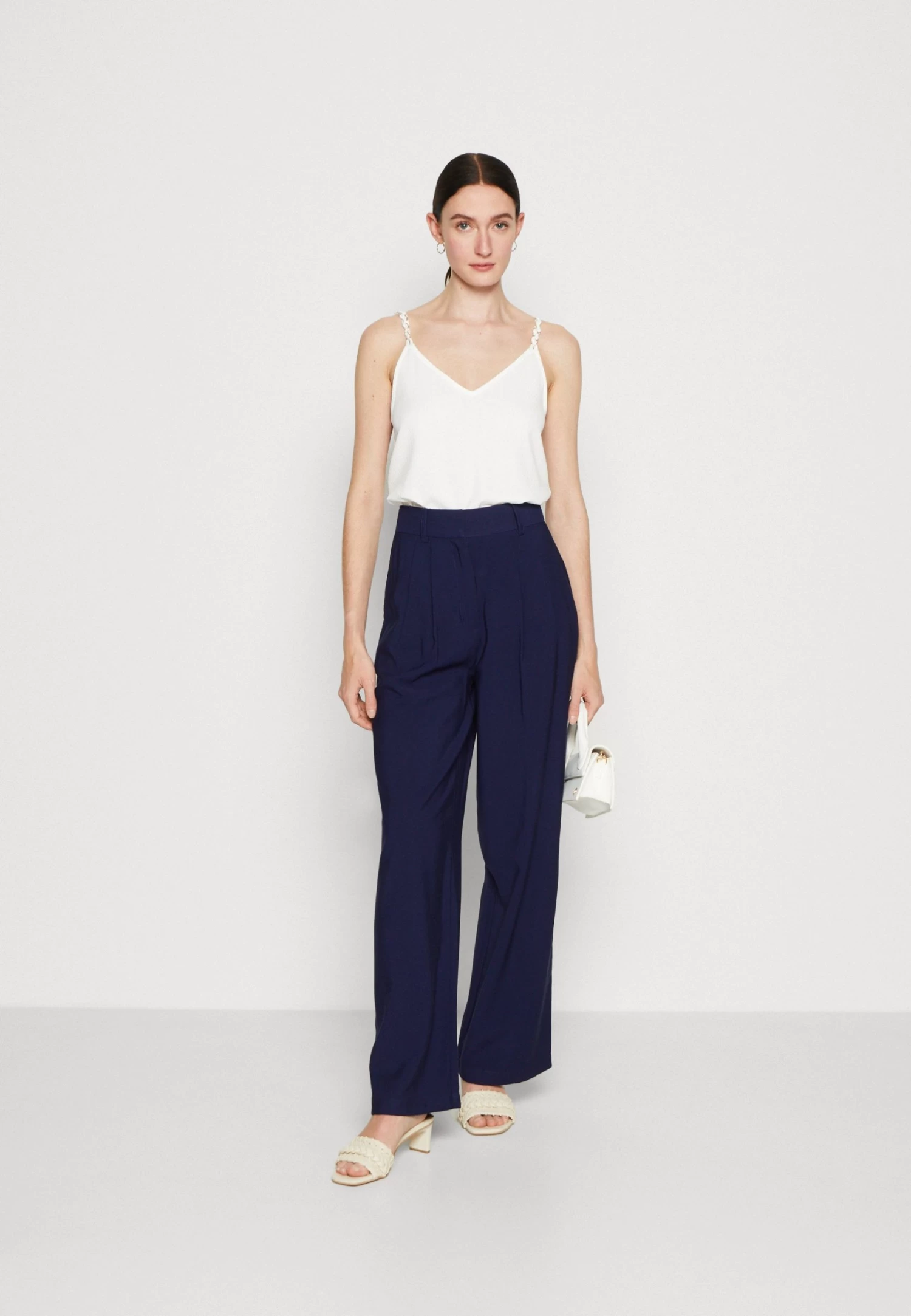 Anna Field Débardeur - Off-White 2 Anna Field Débardeur - Off-White – Image 2