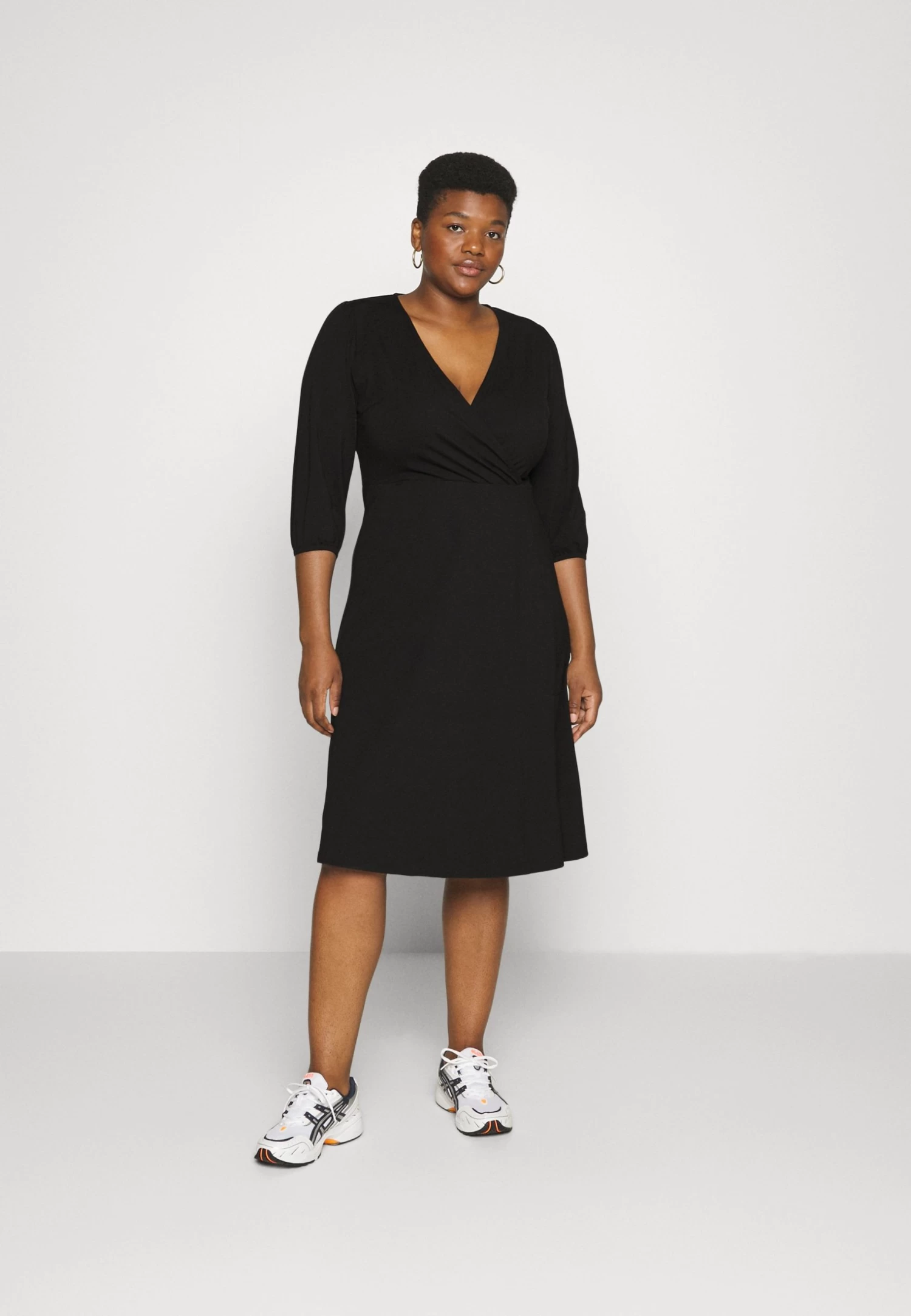 Robe En Jersey - Black 1 Robe En Jersey - Black