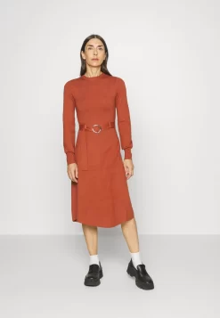 Anna Field Crew Ausschnitt Midi Strickkleid Mit Gürtel - Robe Pull - Brown