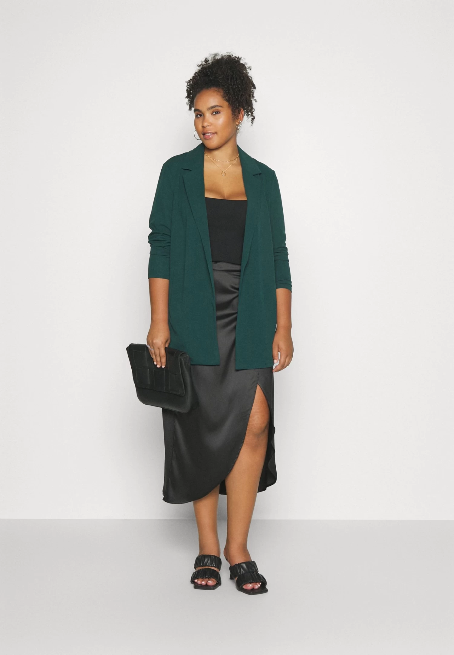 Manteau Court - Dark Green 2 Manteau Court - Dark Green – Image 2