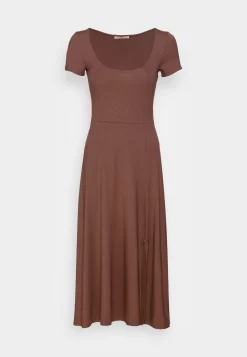 Anna Field Robe En Jersey - Brown -Anna Field c7c627408e1145cfa00ff3a445c5335d scaled