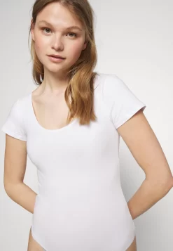 Anna Field 2 Pack - Body - Black/White 11 Anna Field 2 Pack - Body - Black/White -Anna Field c96a1e2561384c3d9e1647744024767d scaled