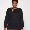 Cut Out Neck Fit - Sweatshirt - Black