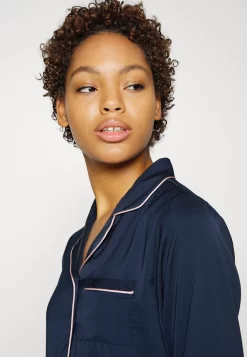 Anna Field Pyjama - Dark Blue -Anna Field d0c424c67eae486c8b274bf06540f70d scaled