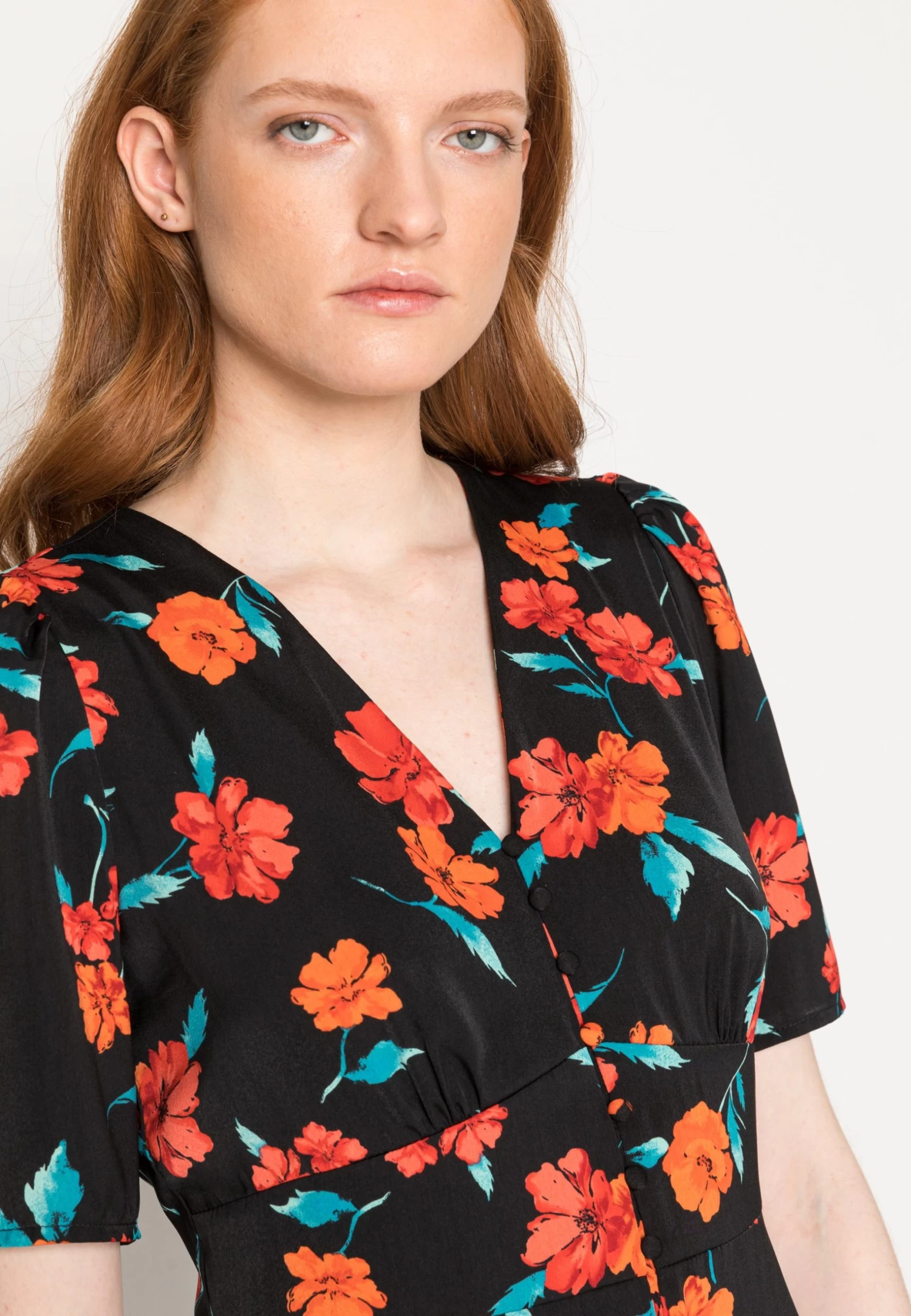 Anna Field Robe De Jour - Black /Red/Multi Coloured 5 Anna Field Robe De Jour - Black /Red/Multi Coloured – Image 5