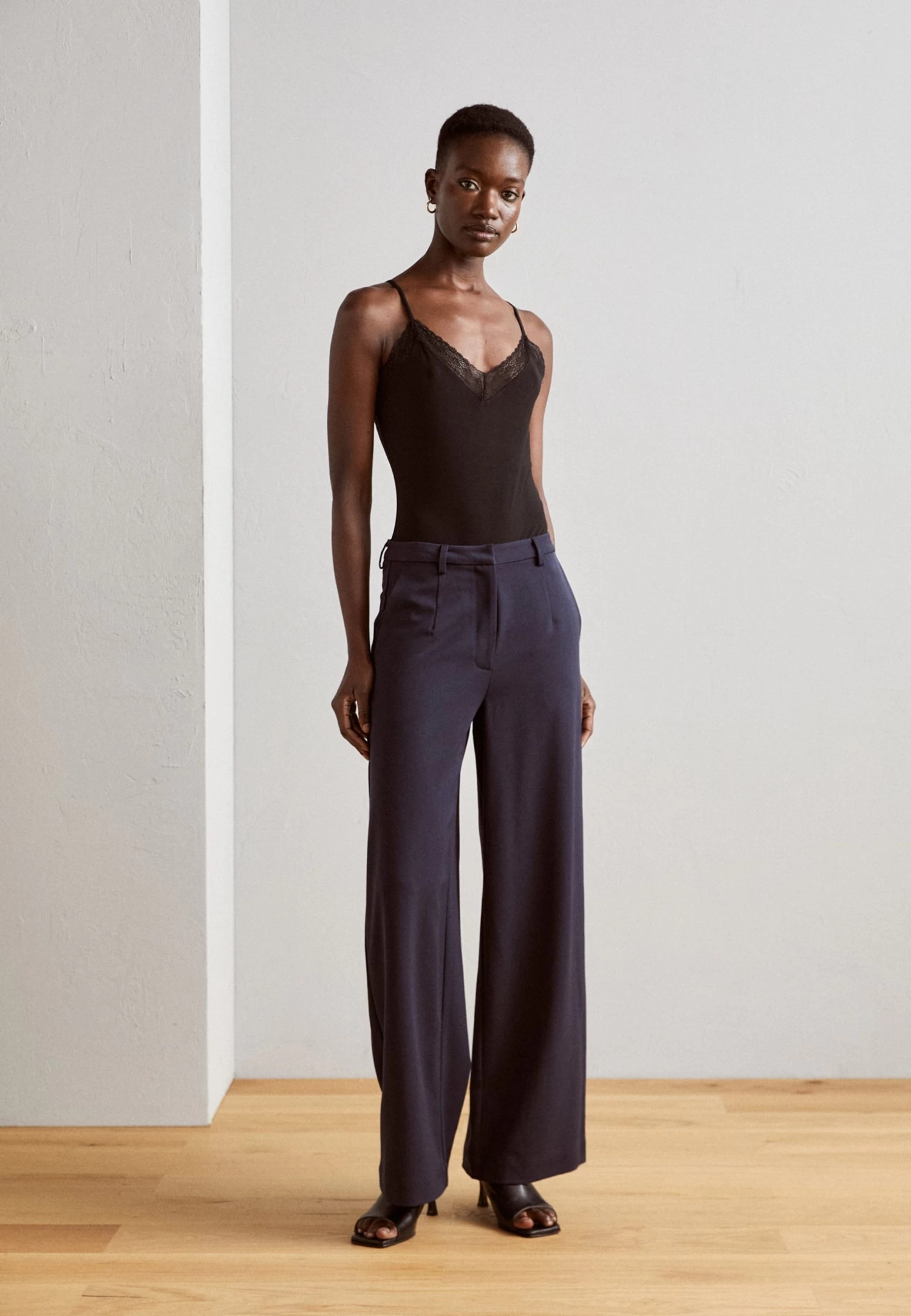 Anna Field 2 Pack - Débardeur - Black/Beige 2 Anna Field 2 Pack - Débardeur - Black/Beige – Image 2