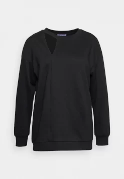 Cut Out Neck Fit - Sweatshirt - Black -Anna Field eb39595f140d4bb0a8172d7eff3aa0a4 scaled