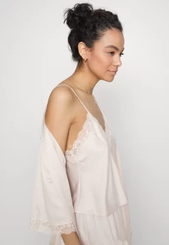 Anna Field Peignoir - Off-White -Anna Field efe28f6d266547dc90259fd2f096c87b scaled