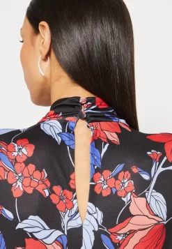 Anna Field Robe En Jersey - Black/Red/Blue -Anna Field f05e7032bfc34bed9844e5adec1a281b scaled