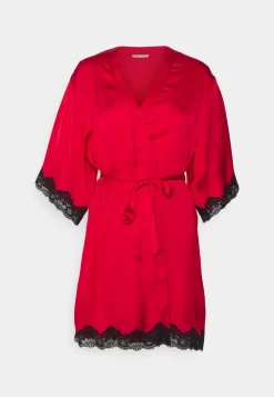 Anna Field 4 Piece Gift Set - Pyjama - Black/Red -Anna Field f0fc9e1986a54ced8ff5866b7bd9ab92 scaled