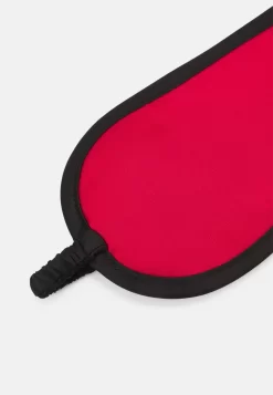 Anna Field 4 Piece Gift Set - Pyjama - Black/Red -Anna Field f898ea81891f40e4a530fc3e7f8d2906 scaled