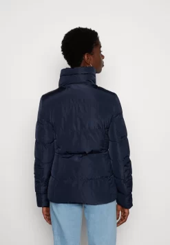 Anna Field Veste D'Hiver - Dark Blue 8 Anna Field Veste D'Hiver - Dark Blue -Anna Field fe0863e9ba4e440bb6e091071c365112 scaled