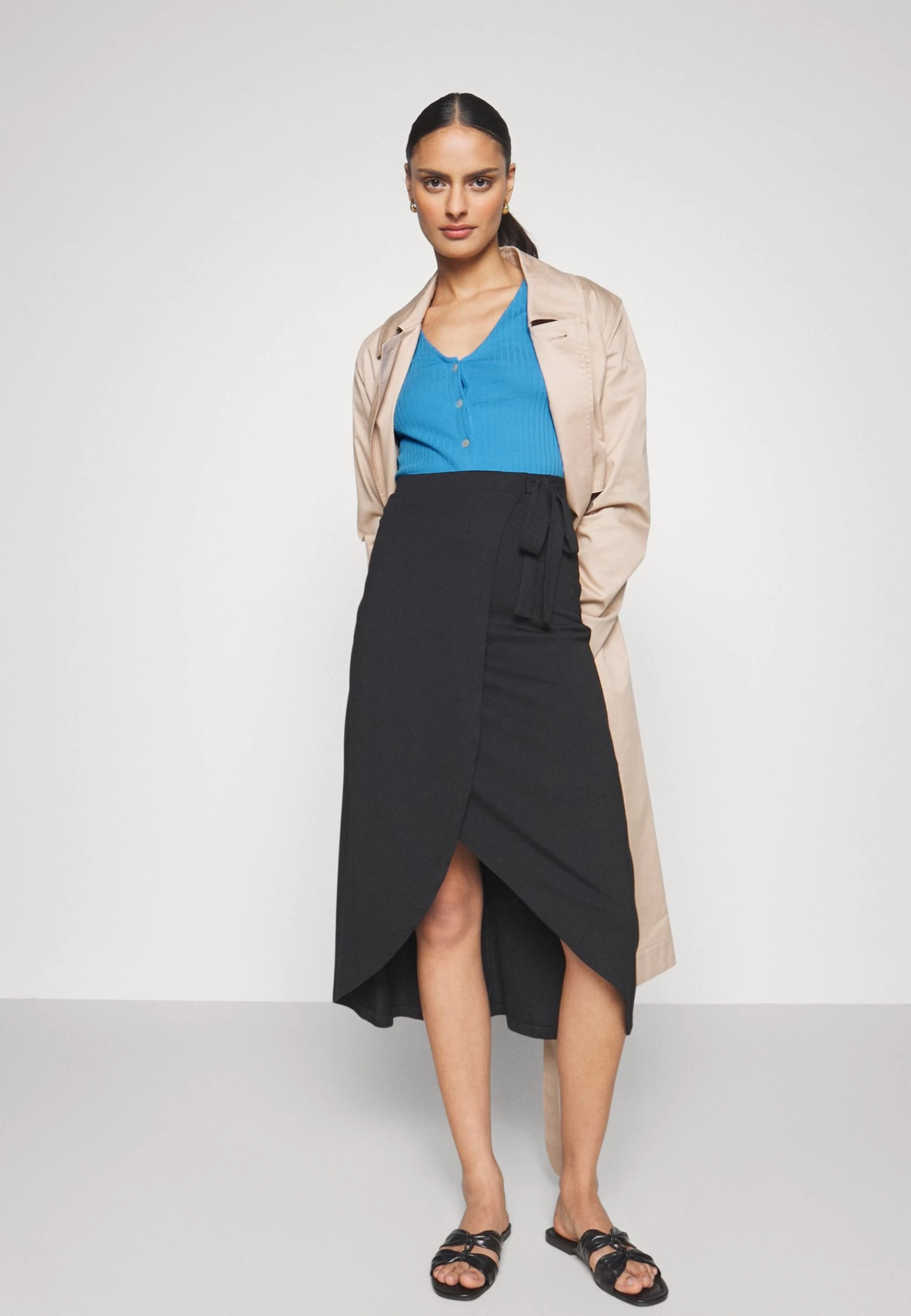 Anna Field Gilet - Blue 5 Anna Field Gilet - Blue – Image 5